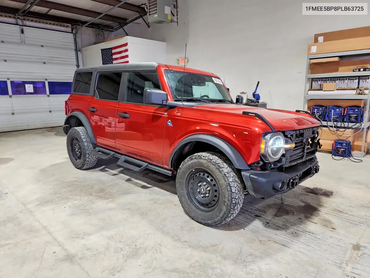 2023 Ford Bronco Base VIN: 1FMEE5BP8PLB63725 Lot: 60015086