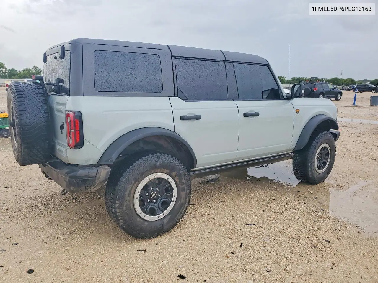 2023 Ford Bronco Base VIN: 1FMEE5DP6PLC13163 Lot: 60793466