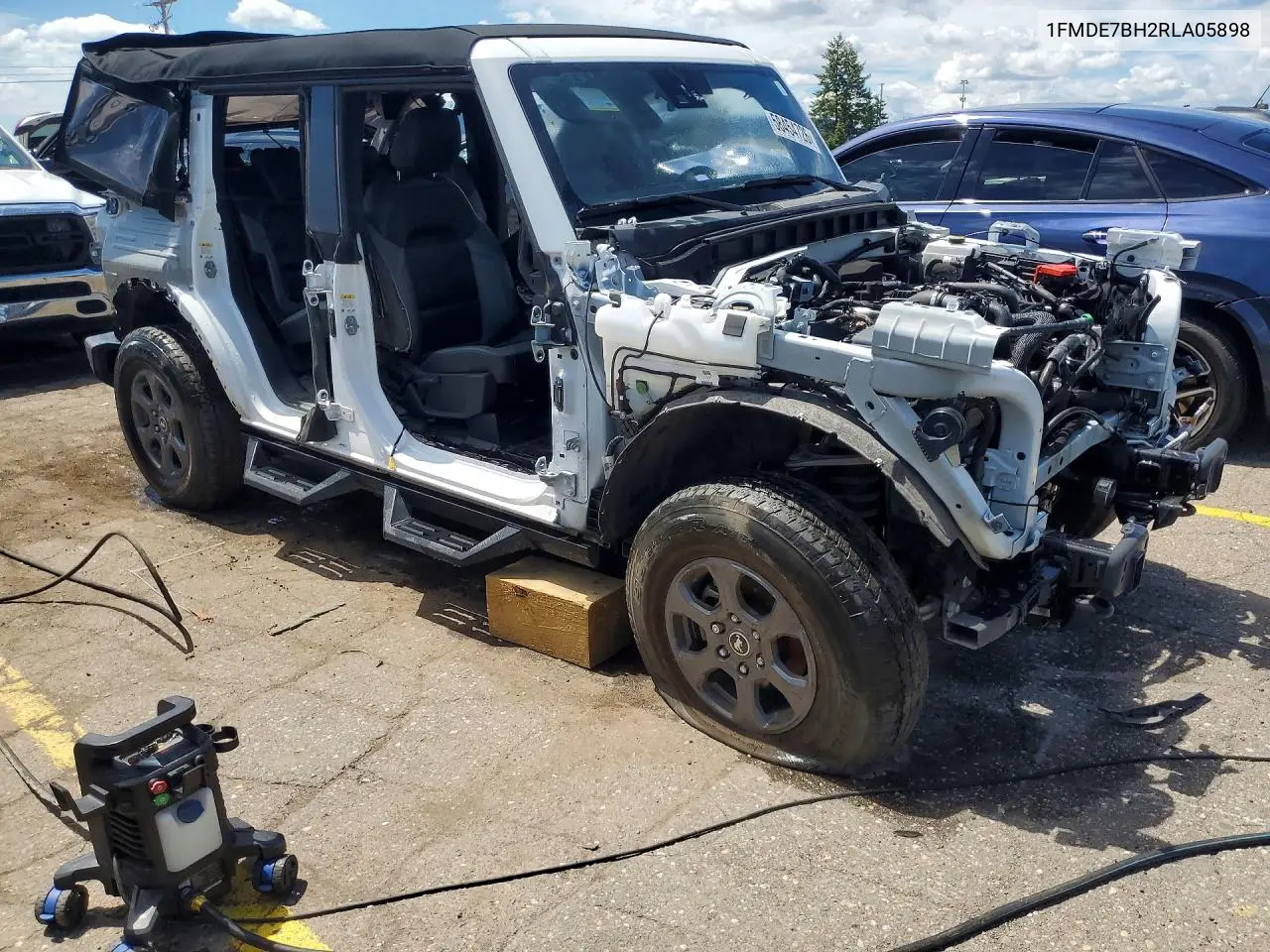 2024 Ford Bronco VIN: 1FMDE7BH2RLA05898 Lot: 58454726