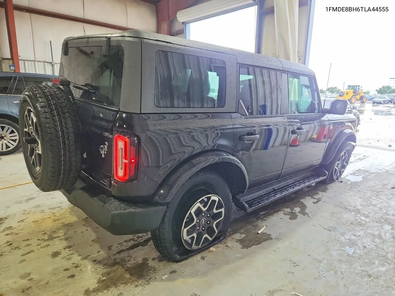 2026 Ford Bronco Outer Banks VIN: 1FMDE8BH6TLA44555 Lot: 59712506