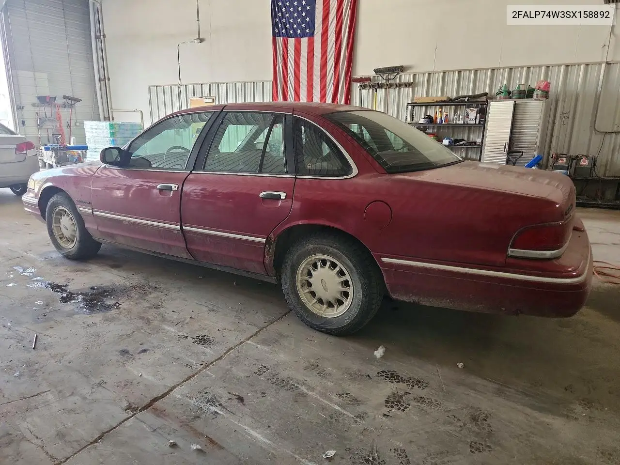 1995 Ford Crown Victoria Lx VIN: 2FALP74W3SX158892 Lot: 58905446