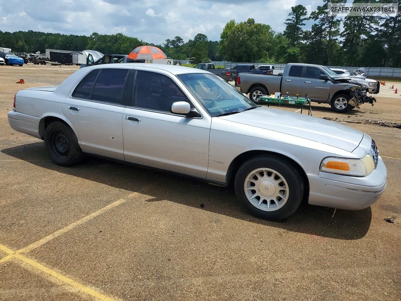 1999 Ford Crown Victoria Lx VIN: 2FAFP74W6XX231841 Lot: 55421506
