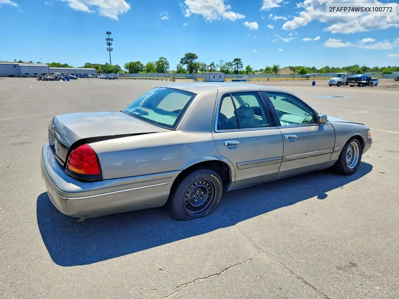1999 Ford Crown Victoria Lx VIN: 2FAFP74W5XX100772 Lot: 58635826