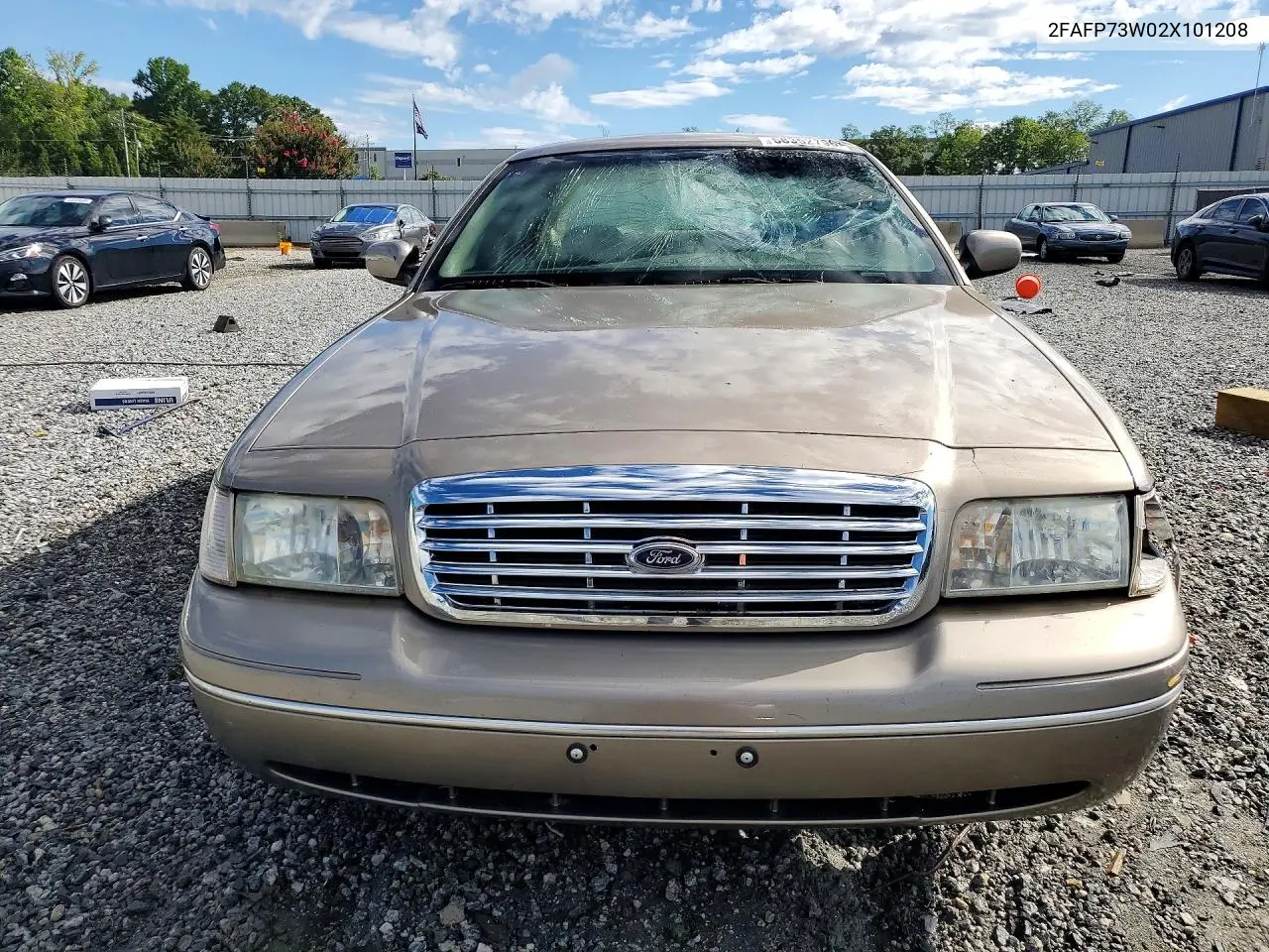 2002 Ford Crown Victoria VIN: 2FAFP73W02X101208 Lot: 58352796