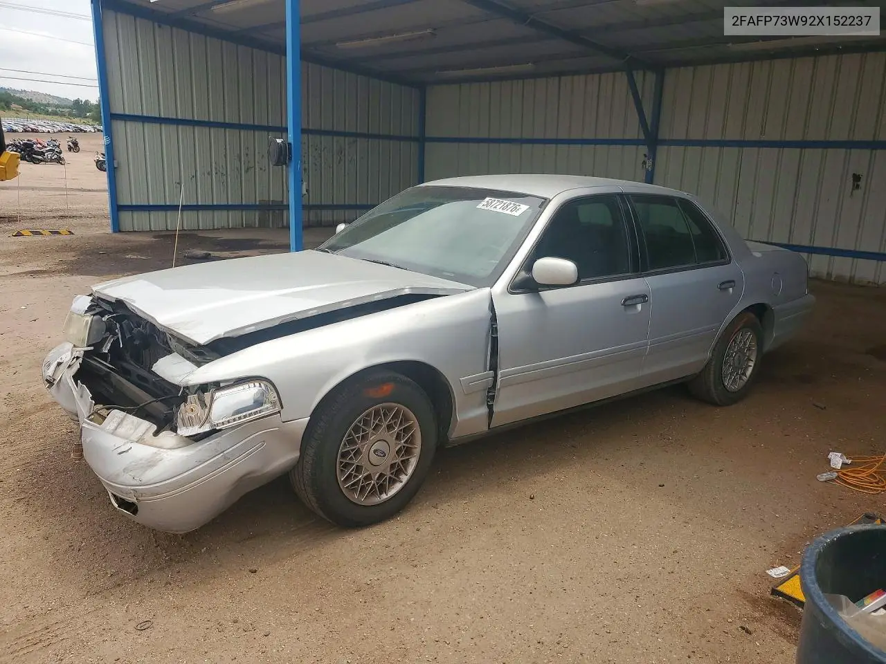 2002 Ford Crown Victoria VIN: 2FAFP73W92X152237 Lot: 59361126
