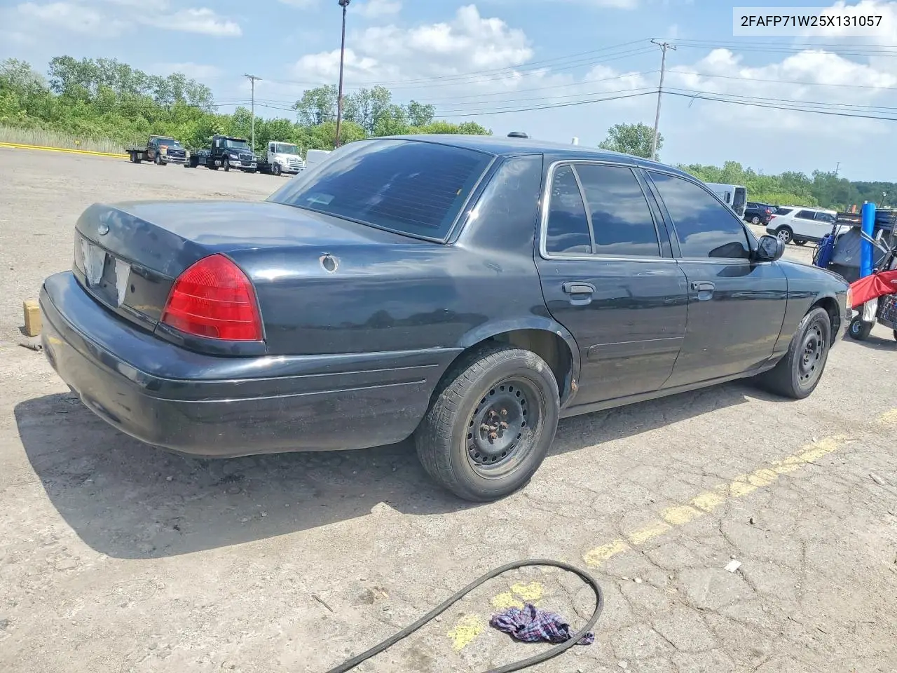 2005 Ford Crown Victoria Police Interceptor VIN: 2FAFP71W25X131057 Lot: 58998336
