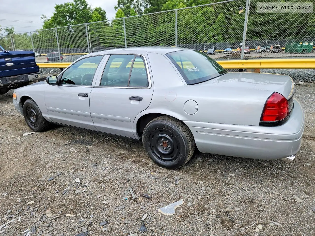 2005 Ford Crown Victoria Police Interceptor VIN: 2FAHP71W05X173302 Lot: 59997586