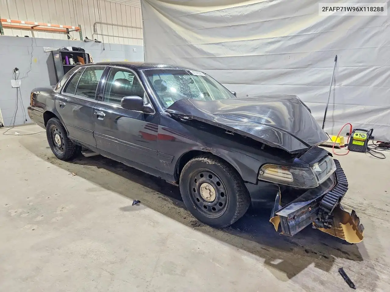 2006 Ford Crown Victoria Police Interceptor VIN: 2FAFP71W96X118288 Lot: 47748396