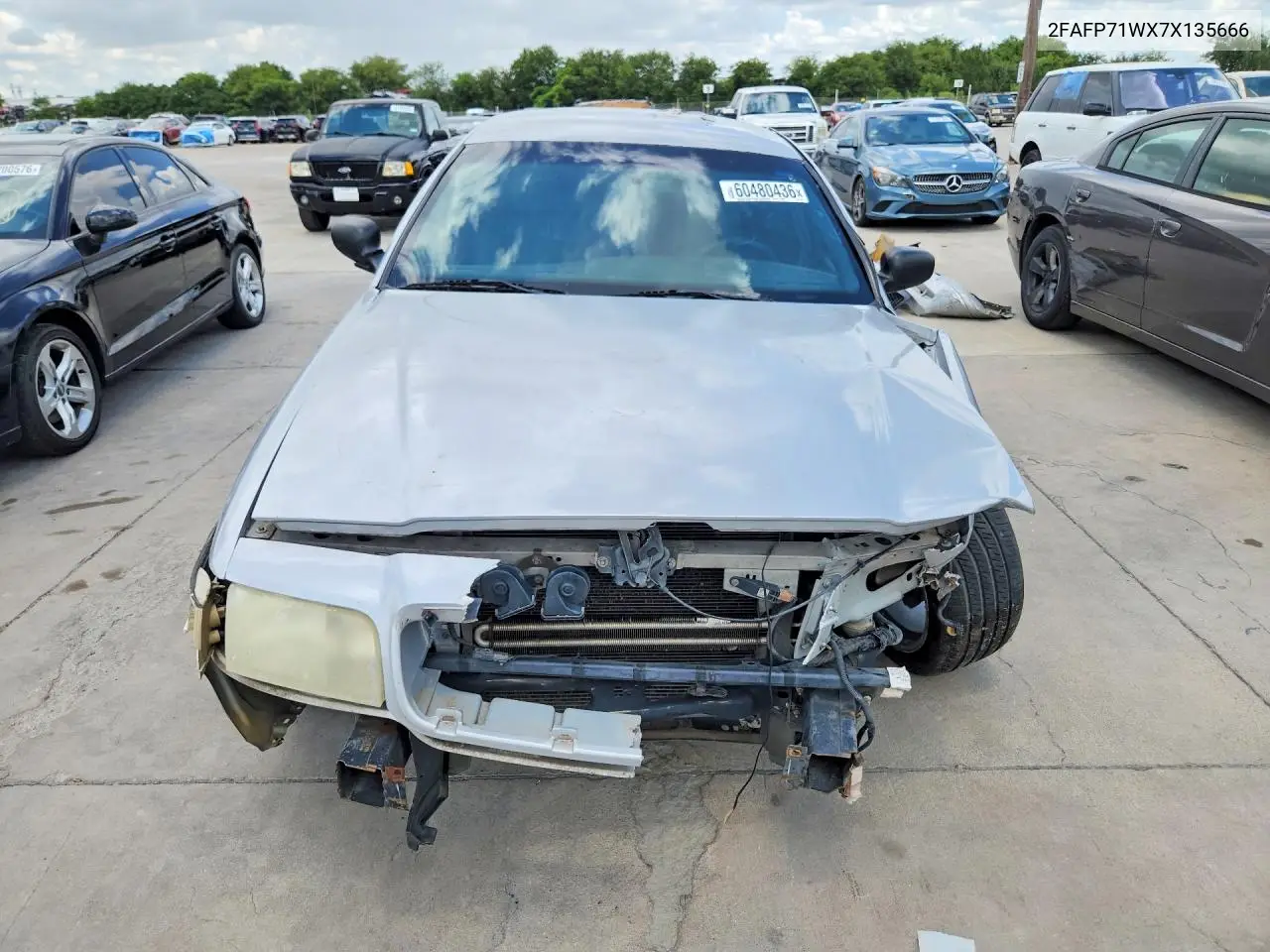 2007 Ford Crown Victoria Police Interceptor VIN: 2FAFP71WX7X135666 Lot: 60480436