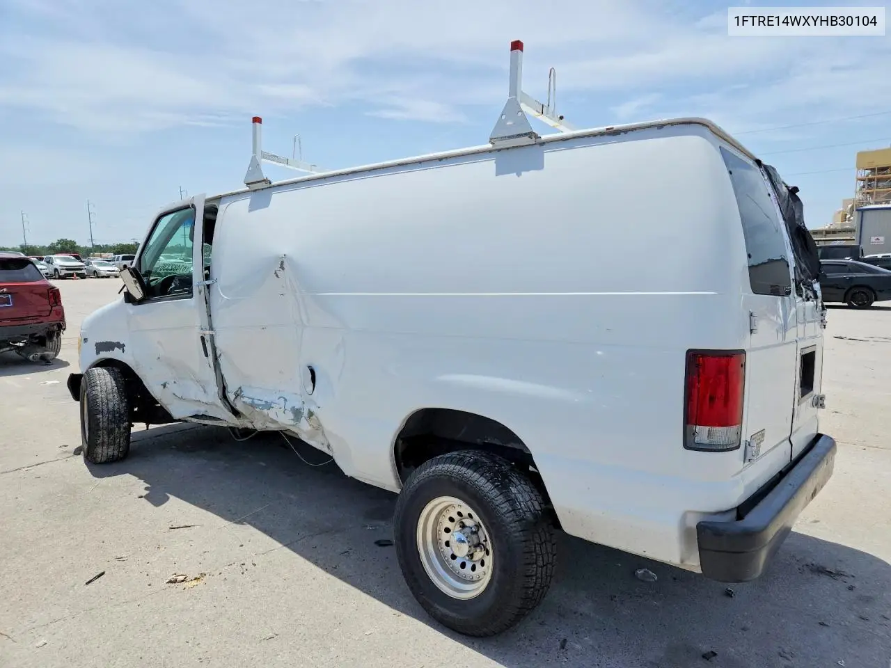 2000 Ford Econoline E150 Van VIN: 1FTRE14WXYHB30104 Lot: 61482336