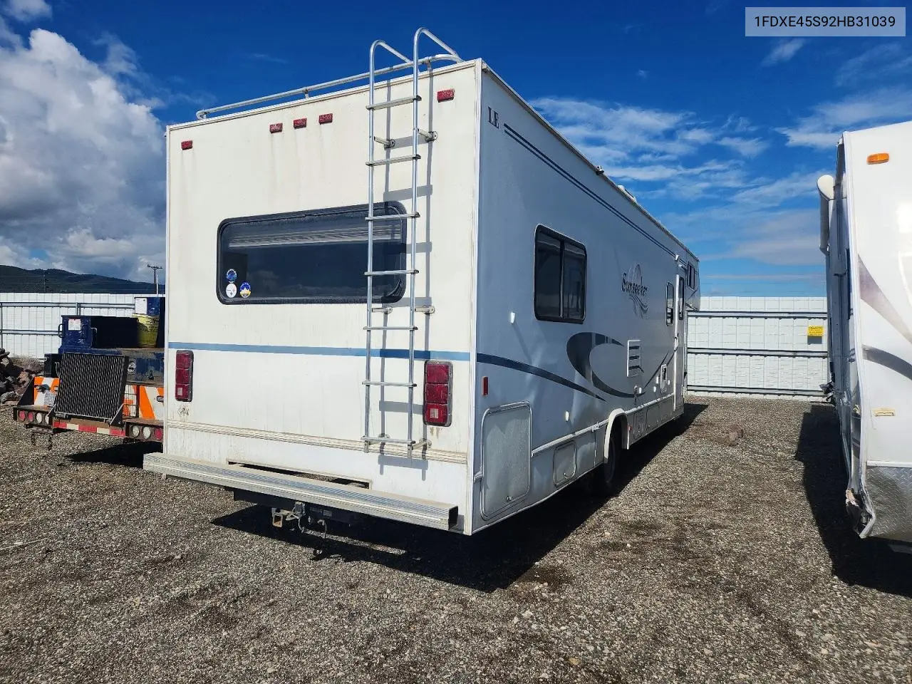 2002 Ford Econoline E450 Super Duty Cutaway Van VIN: 1FDXE45S92HB31039 Lot: 59182796