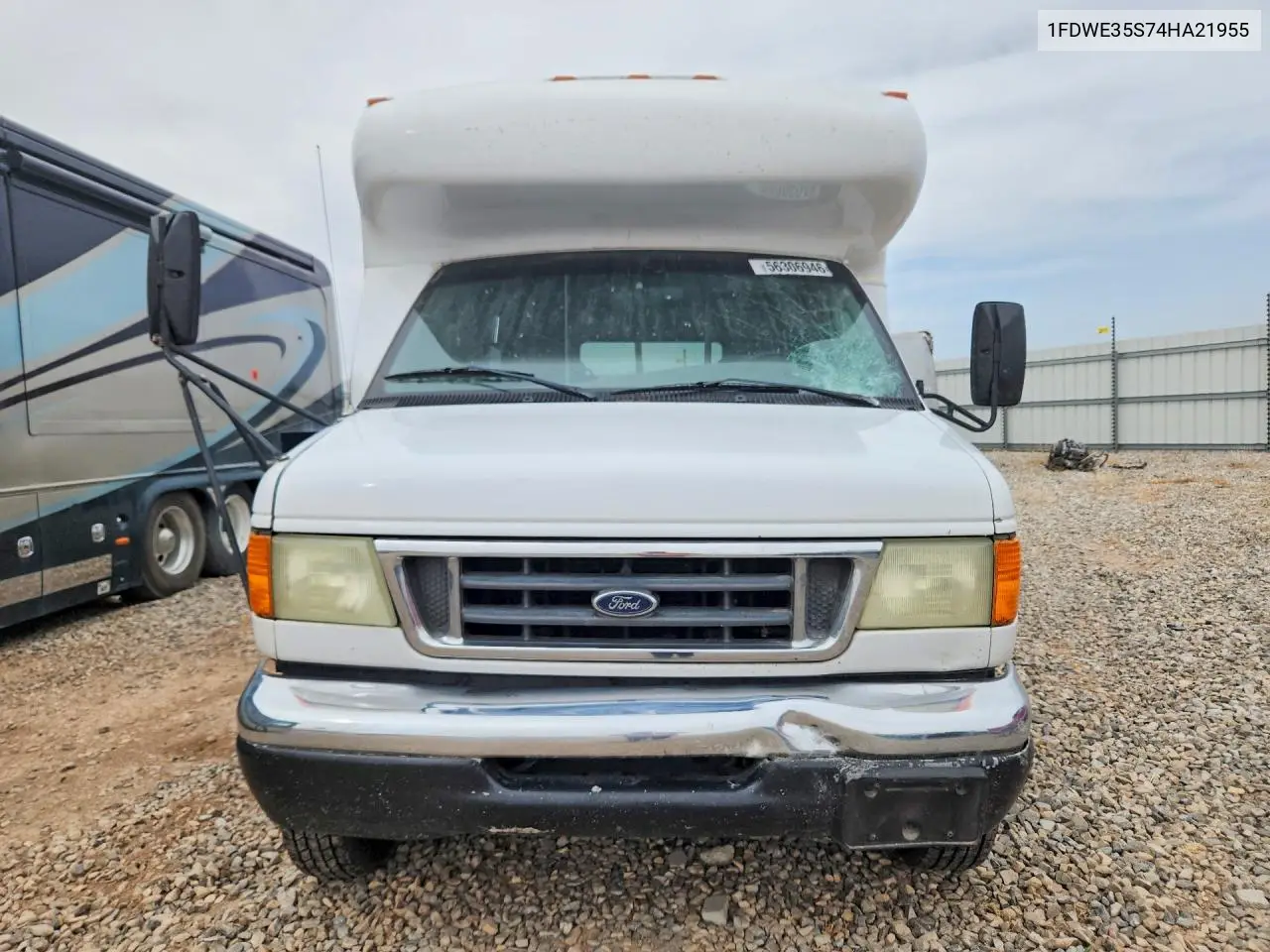 2004 Ford Econoline E350 Super Duty Cutaway Van VIN: 1FDWE35S74HA21955 Lot: 56306946