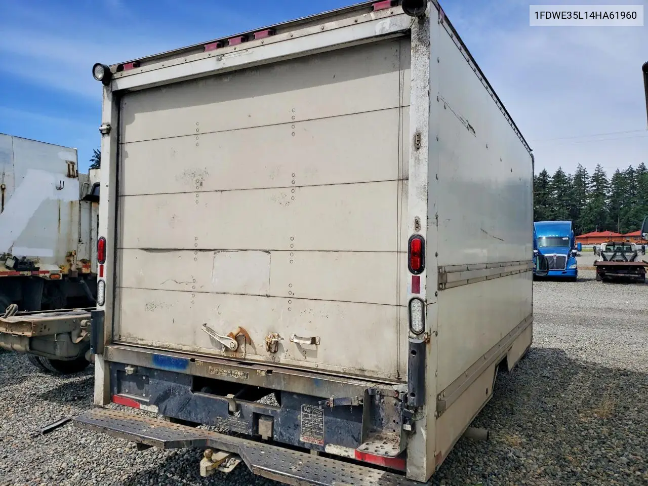 2004 Ford Econoline E350 Super Duty Cutaway Van VIN: 1FDWE35L14HA61960 Lot: 59282976