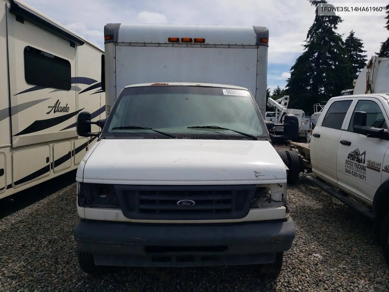 2004 Ford Econoline E350 Super Duty Cutaway Van VIN: 1FDWE35L14HA61960 Lot: 59282976