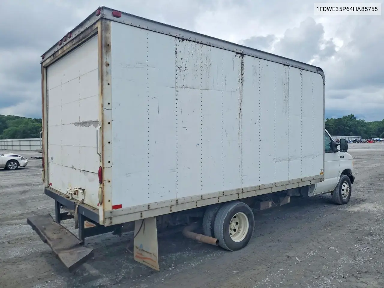 2004 Ford E350 Box Truck VIN: 1FDWE35P64HA85755 Lot: 61163706