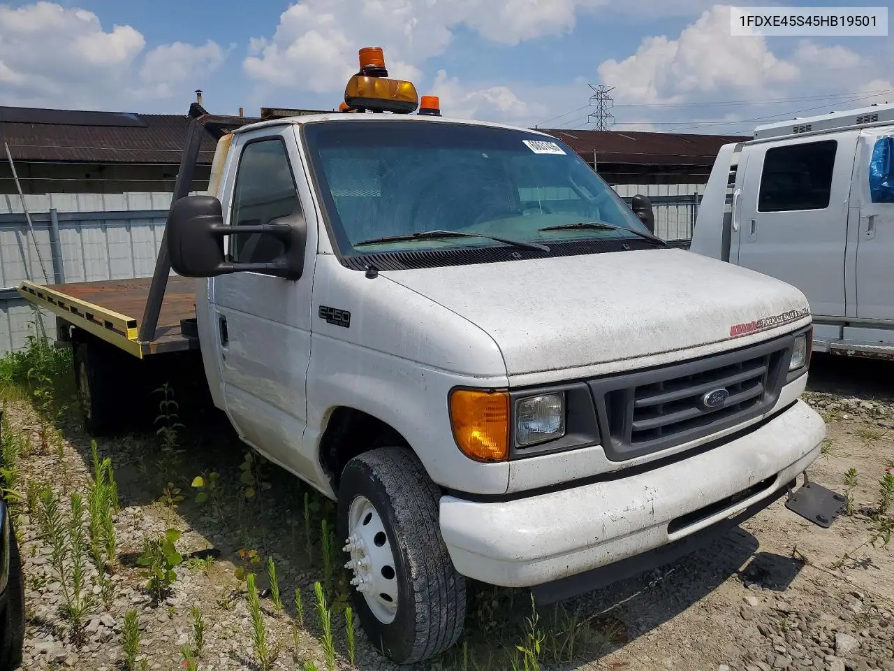 2005 Ford Econoline E450 Super Duty Cutaway Van VIN: 1FDXE45S45HB19501 Lot: 60631436