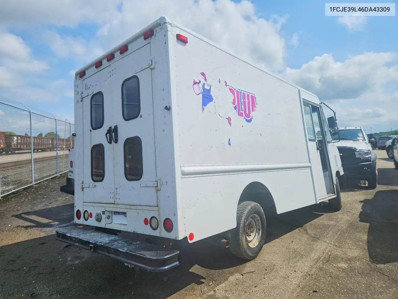 2006 Ford Econoline E350 Super Duty Stripped Chassis VIN: 1FCJE39L46DA43309 Lot: 59669396