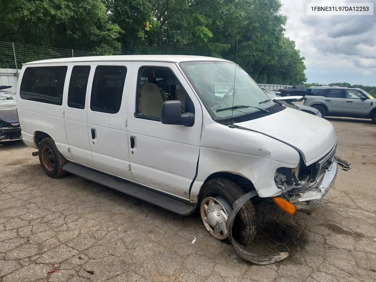 2007 Ford Econoline E350 Super Duty Wagon VIN: 1FBNE31L97DA12253 Lot: 54518246