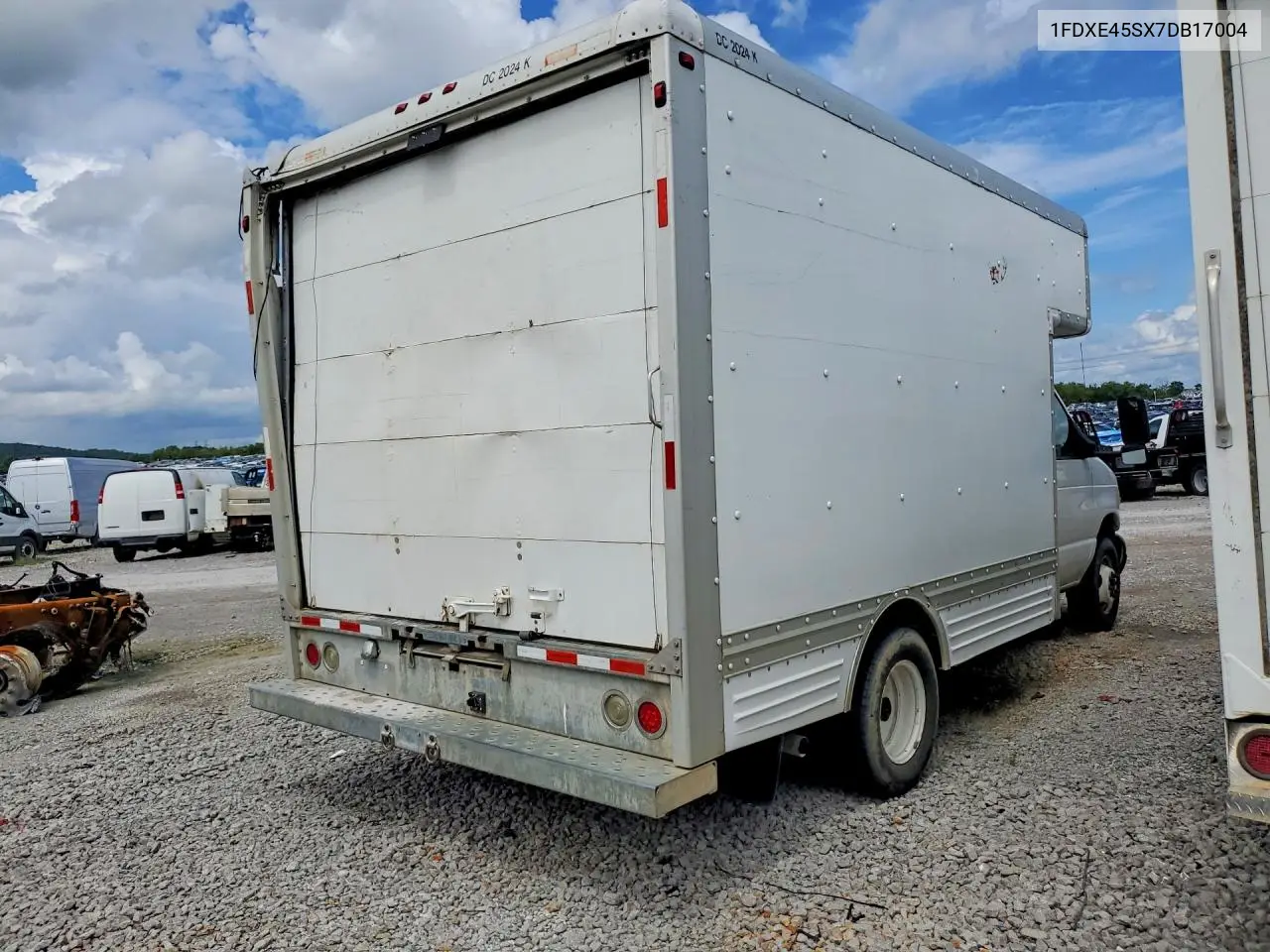 2007 Ford Econoline E450 Super Duty Cutaway Van VIN: 1FDXE45SX7DB17004 Lot: 59821816