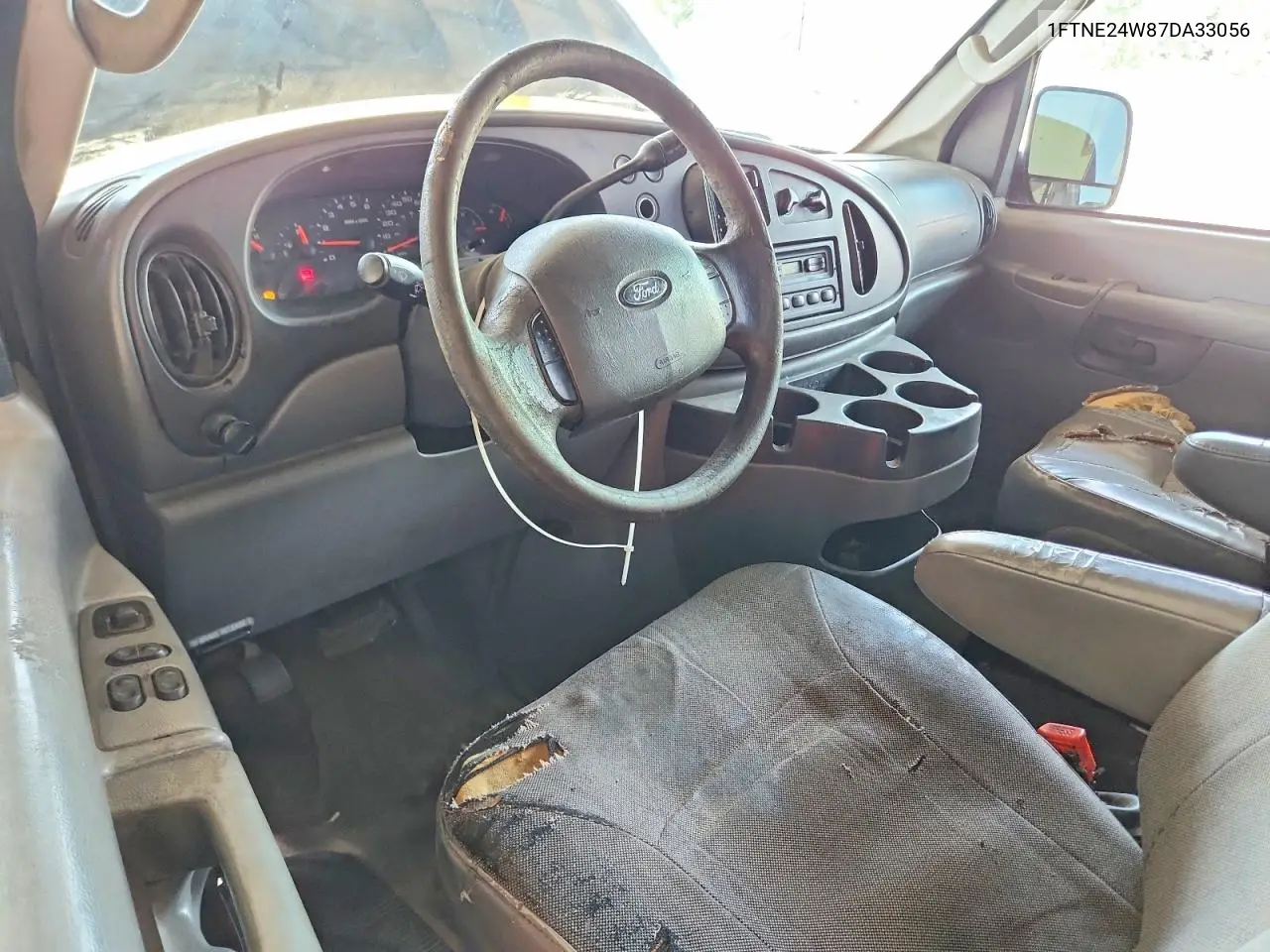 2007 Ford Econoline E250 Van VIN: 1FTNE24W87DA33056 Lot: 60656876