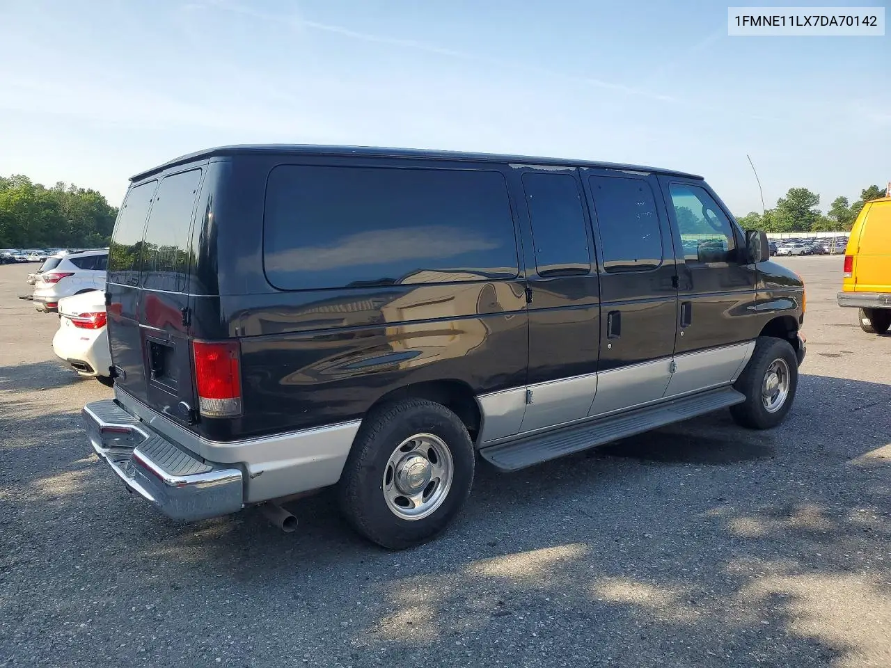 2007 Ford Econoline E150 Wagon VIN: 1FMNE11LX7DA70142 Lot: 60791006