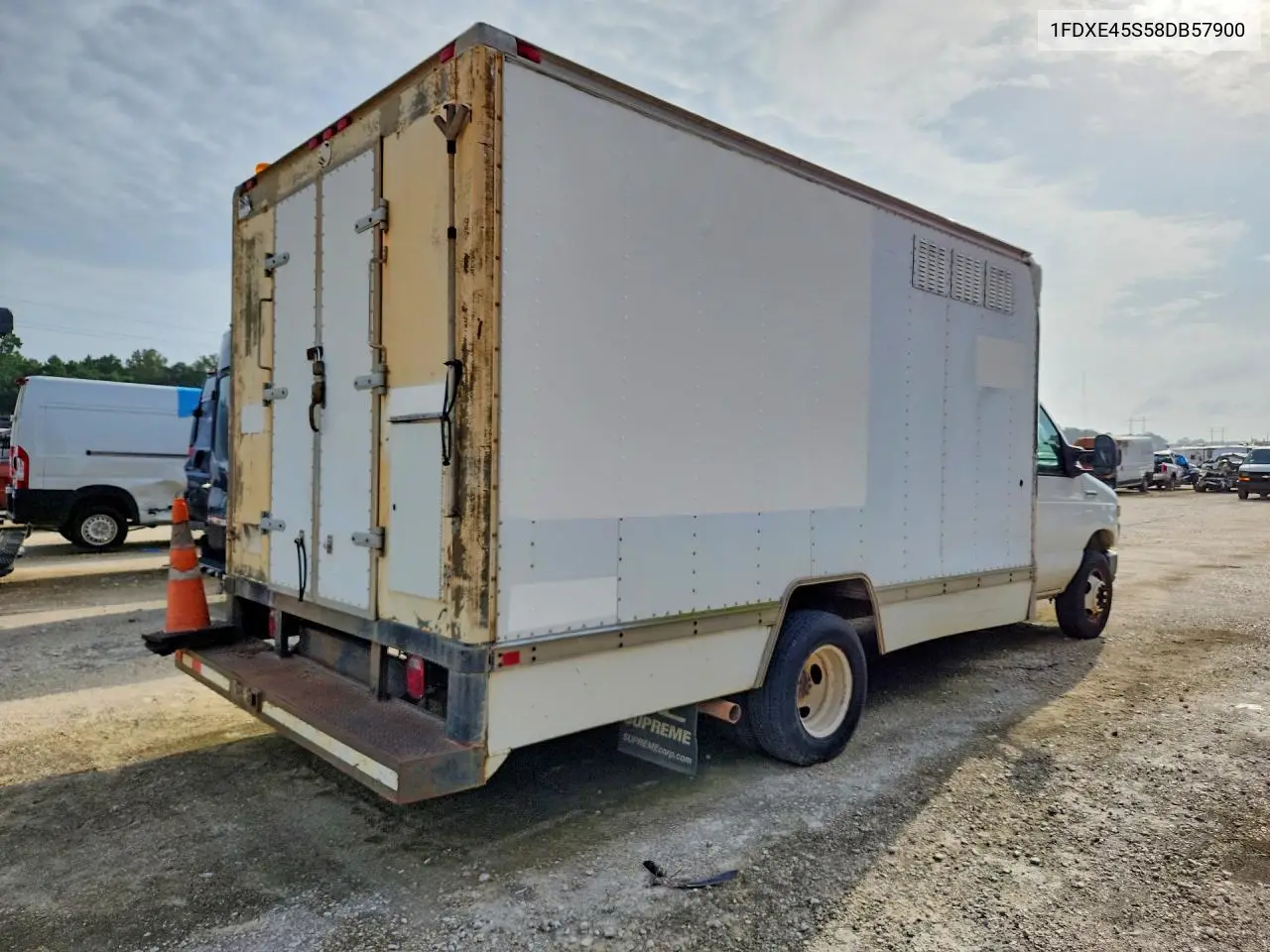 2008 Ford E450 Box Truck VIN: 1FDXE45S58DB57900 Lot: 55723196