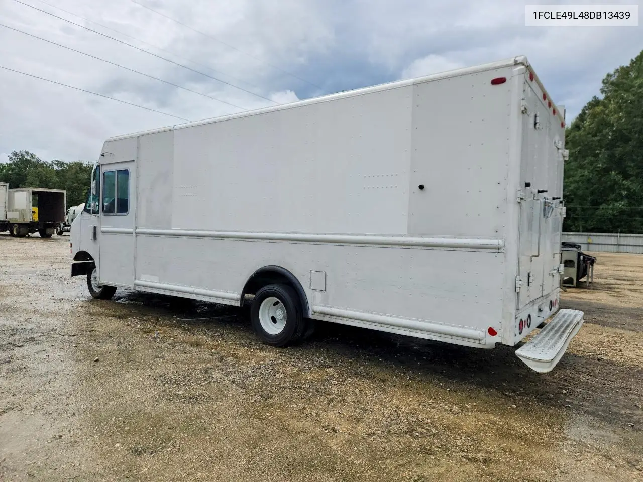 2008 Ford E450 Delivery Truck VIN: 1FCLE49L48DB13439 Lot: 59189766