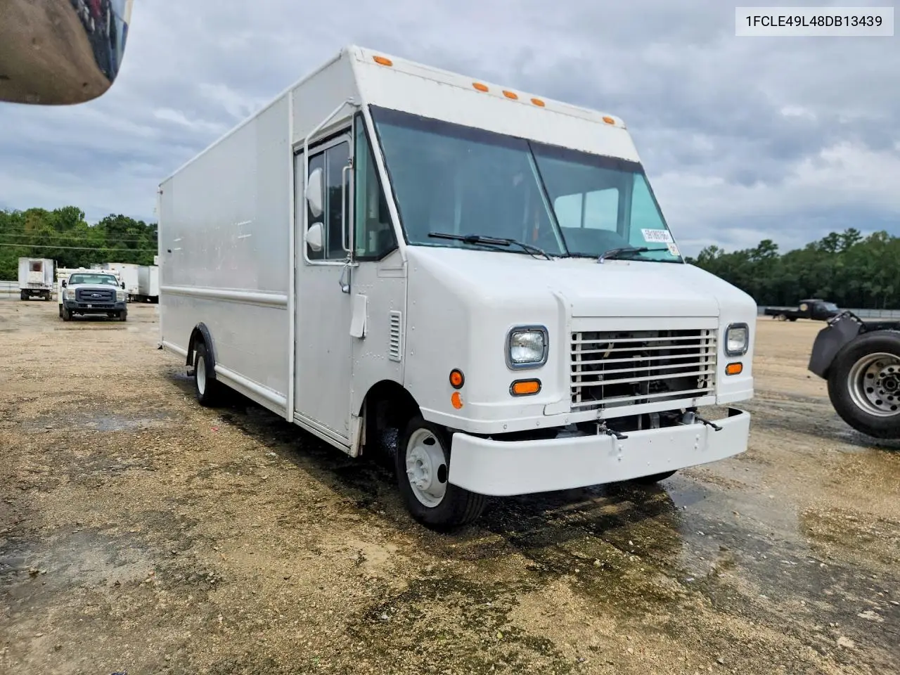 2008 Ford E450 Delivery Truck VIN: 1FCLE49L48DB13439 Lot: 59189766