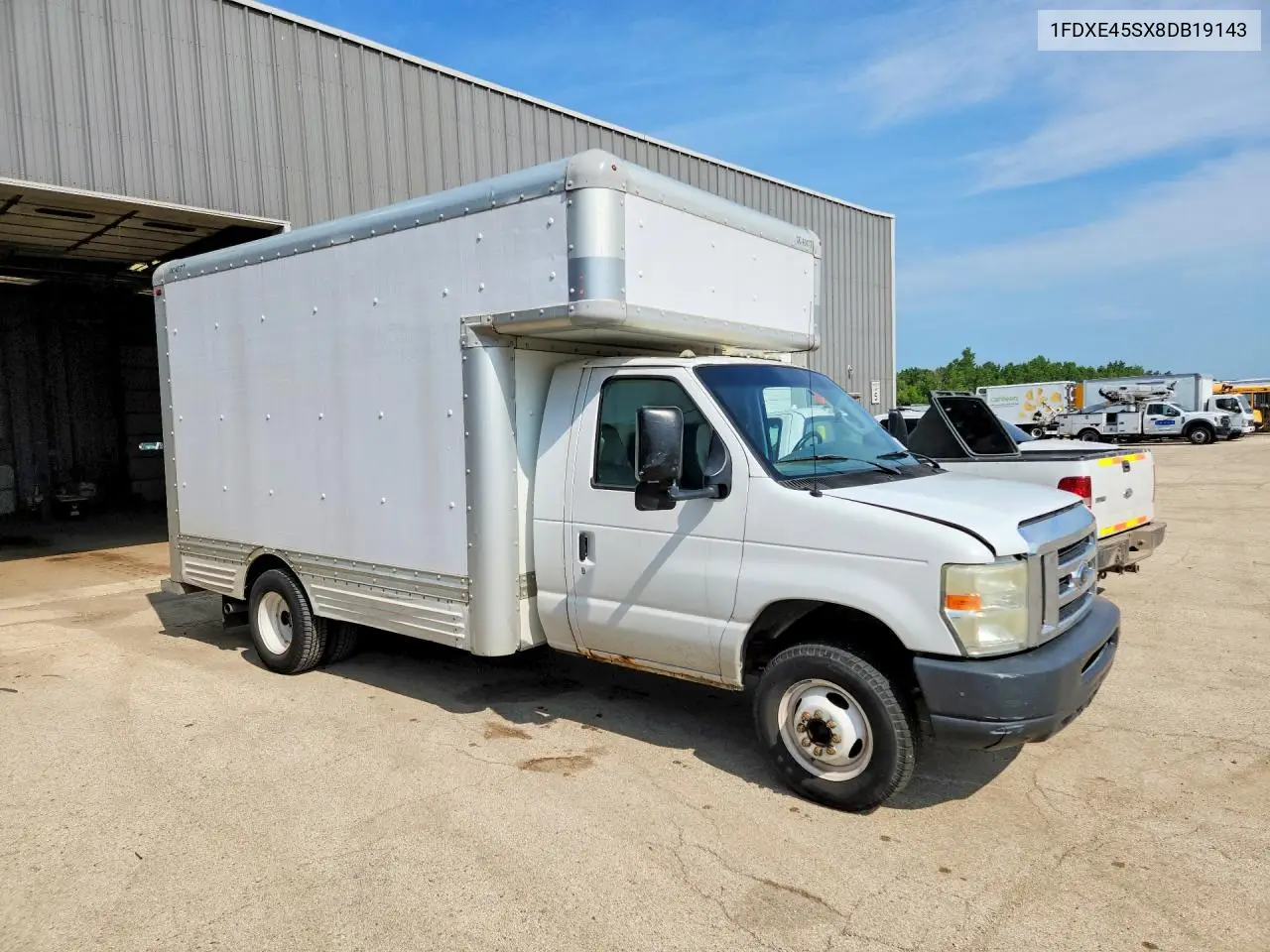 2008 Ford Econoline E450 Super Duty Cutaway Van VIN: 1FDXE45SX8DB19143 Lot: 60130306