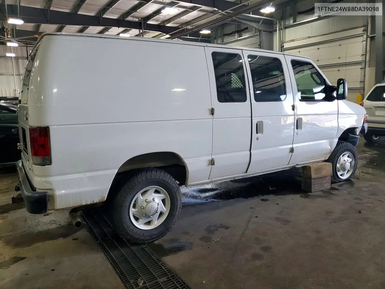 2008 Ford Econoline E250 Van VIN: 1FTNE24W88DA39098 Lot: 60192086