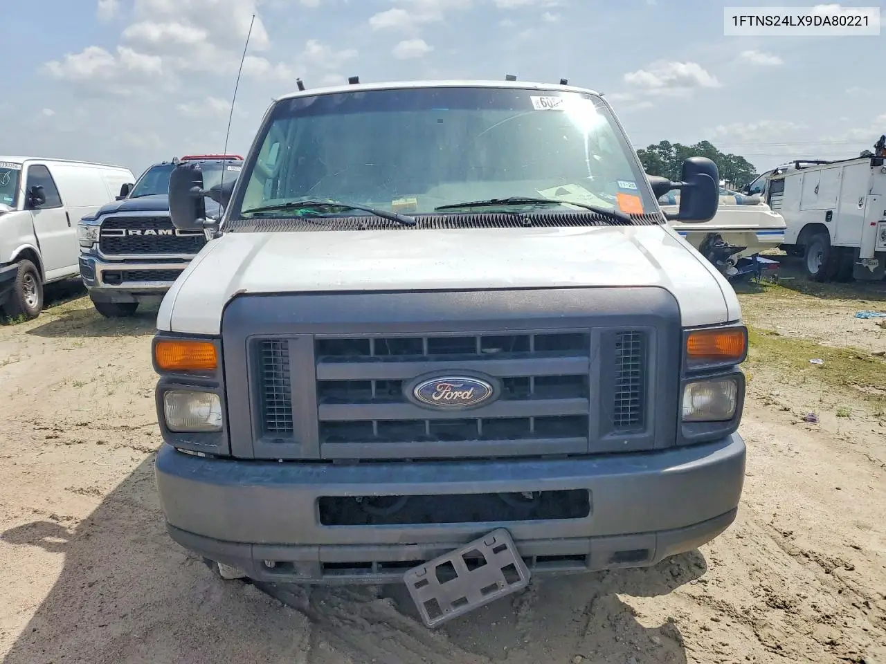 2009 Ford Econoline E250 Van VIN: 1FTNS24LX9DA80221 Lot: 60806756