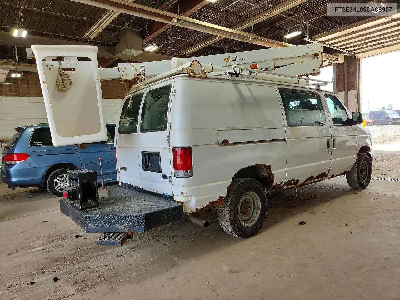 2009 Ford E350 Van With Bucket Lift VIN: 1FTSE34L09DA88957 Lot: 60929266