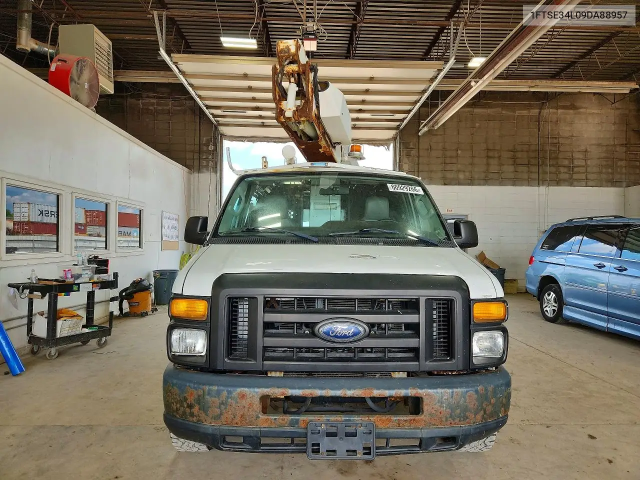 2009 Ford E350 Van With Bucket Lift VIN: 1FTSE34L09DA88957 Lot: 60929266