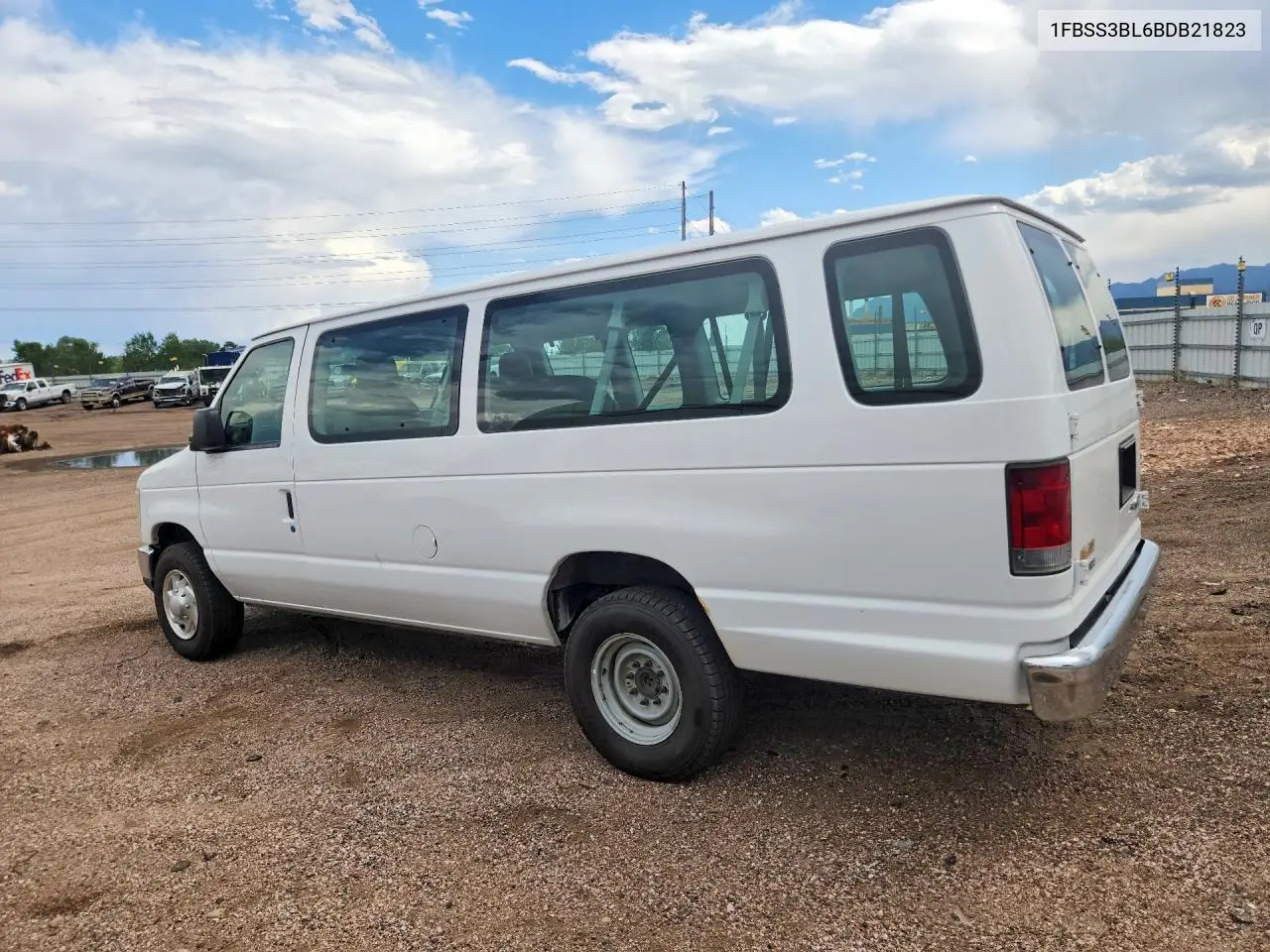 1FBSS3BL6BDB21823 2011 Ford Econoline E350 Super Duty Wagon