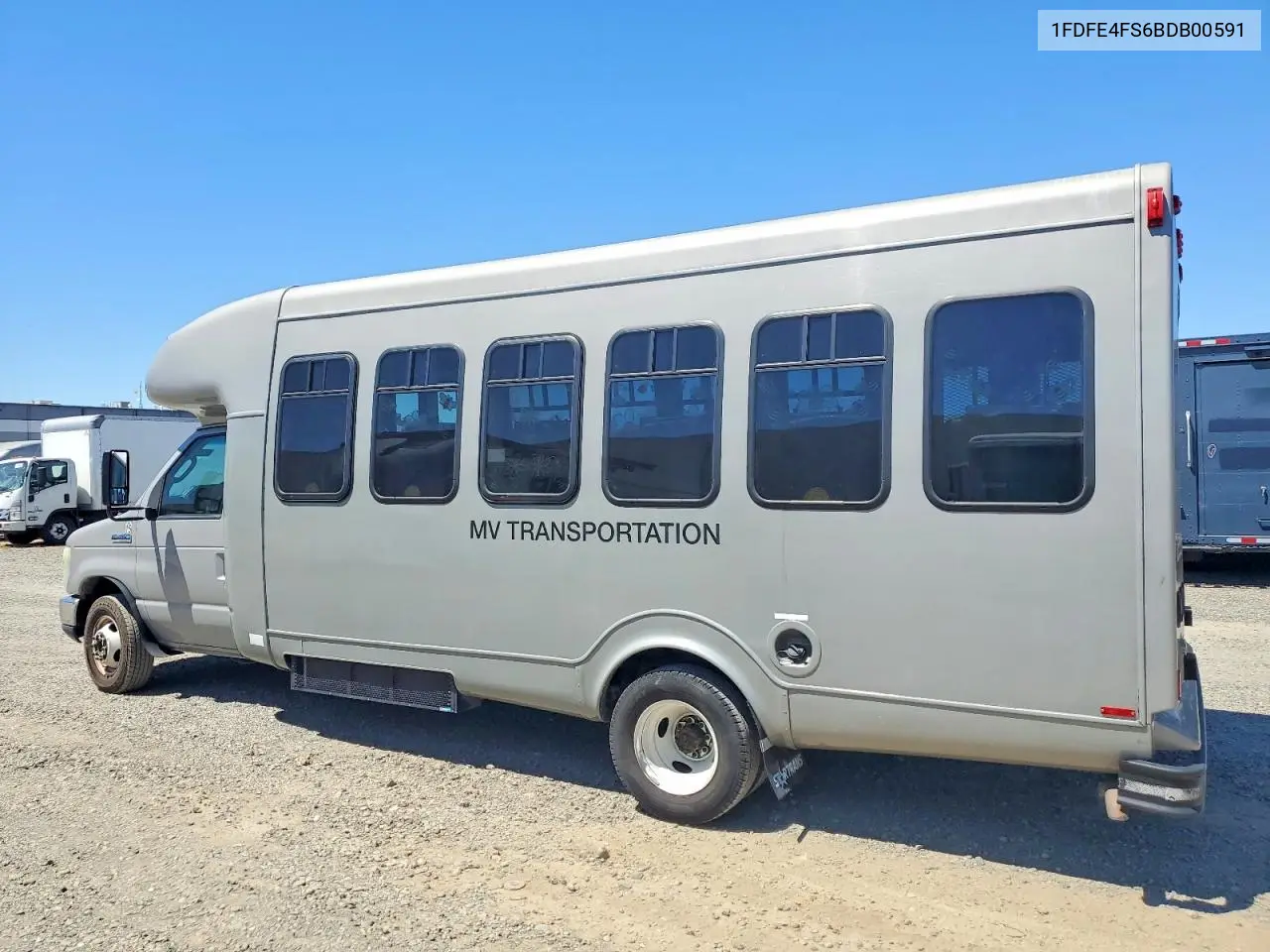 2011 Ford Econoline - Shuttle Bus VIN: 1FDFE4FS6BDB00591 Lot: 61357546