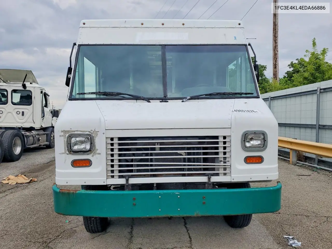 2014 Ford E450 Delivery Truck VIN: 1FC3E4KL4EDA66886 Lot: 49801876