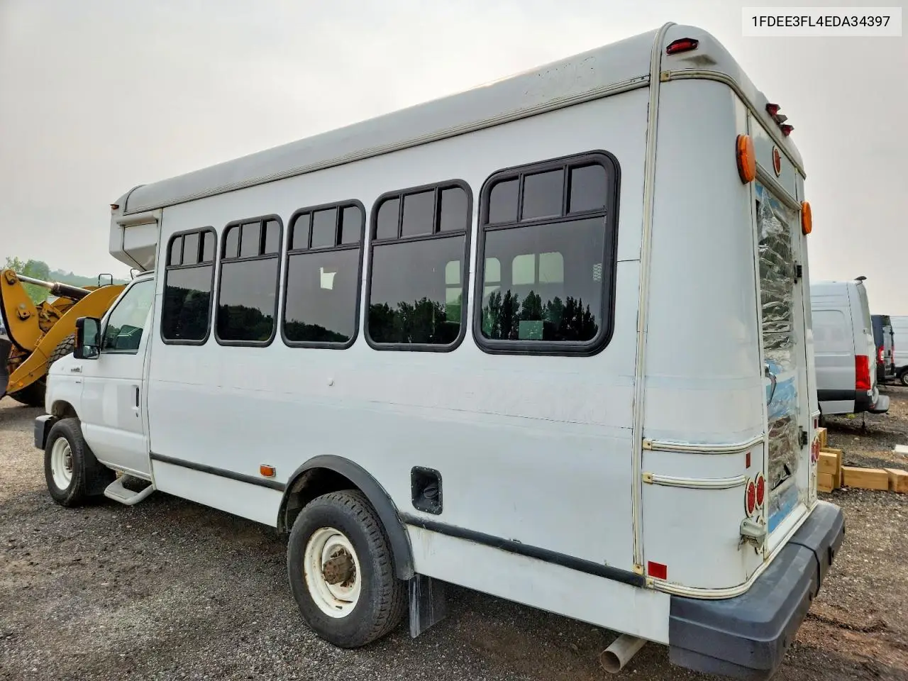 2014 Ford Econoline E350 Super Duty Cutaway Van VIN: 1FDEE3FL4EDA34397 Lot: 61370706