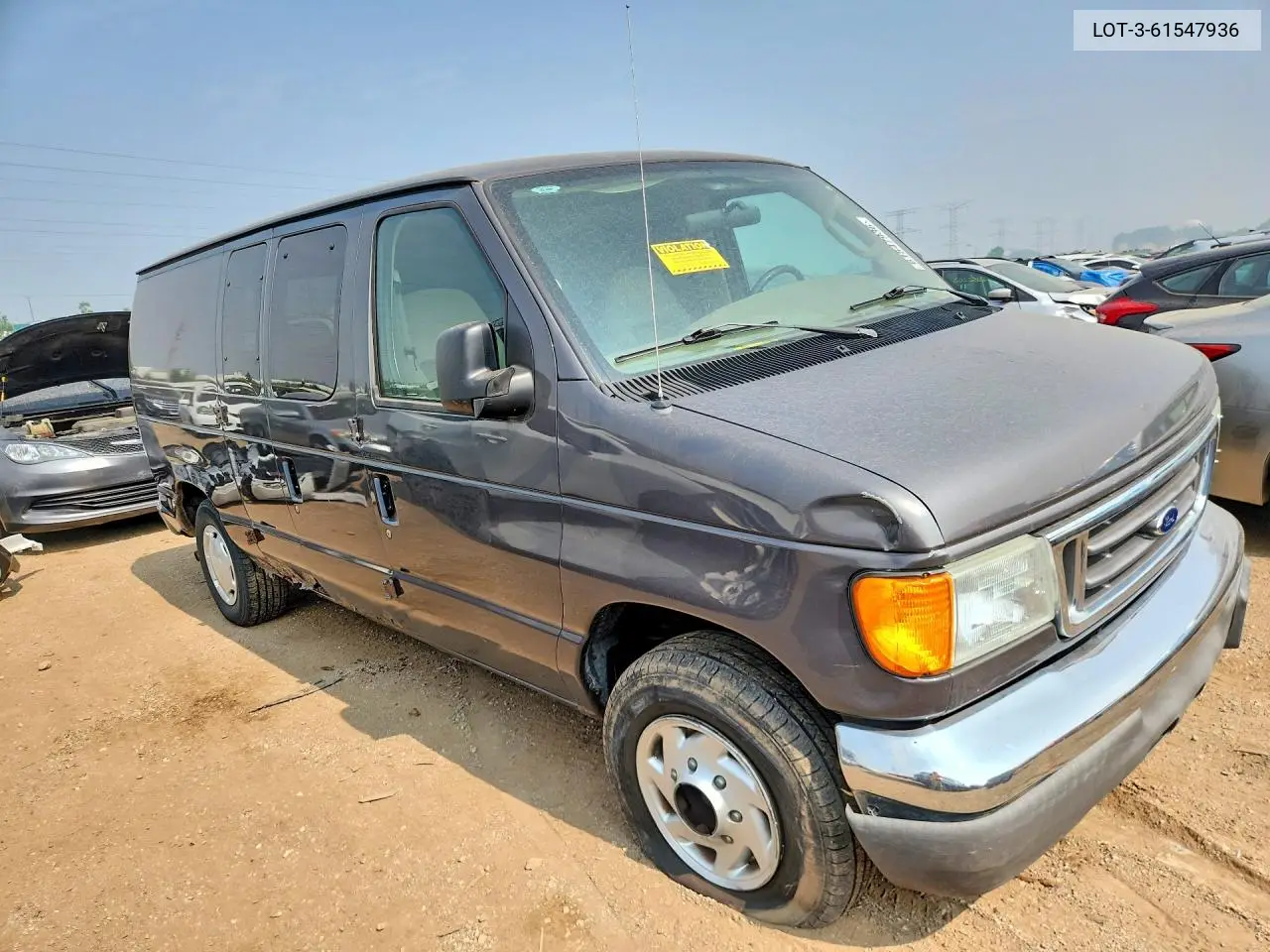 2014 Ford E-Series VIN: LOT-3-61547936 Lot: 61547936