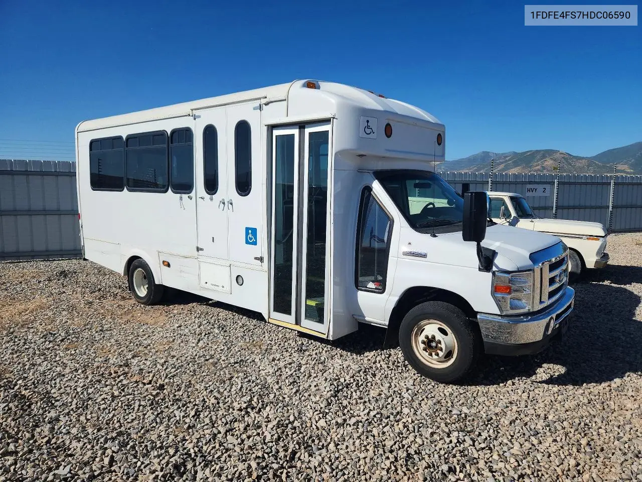 2017 Ford Econoline E450 Super Duty Cutaway Van VIN: 1FDFE4FS7HDC06590 Lot: 59729606
