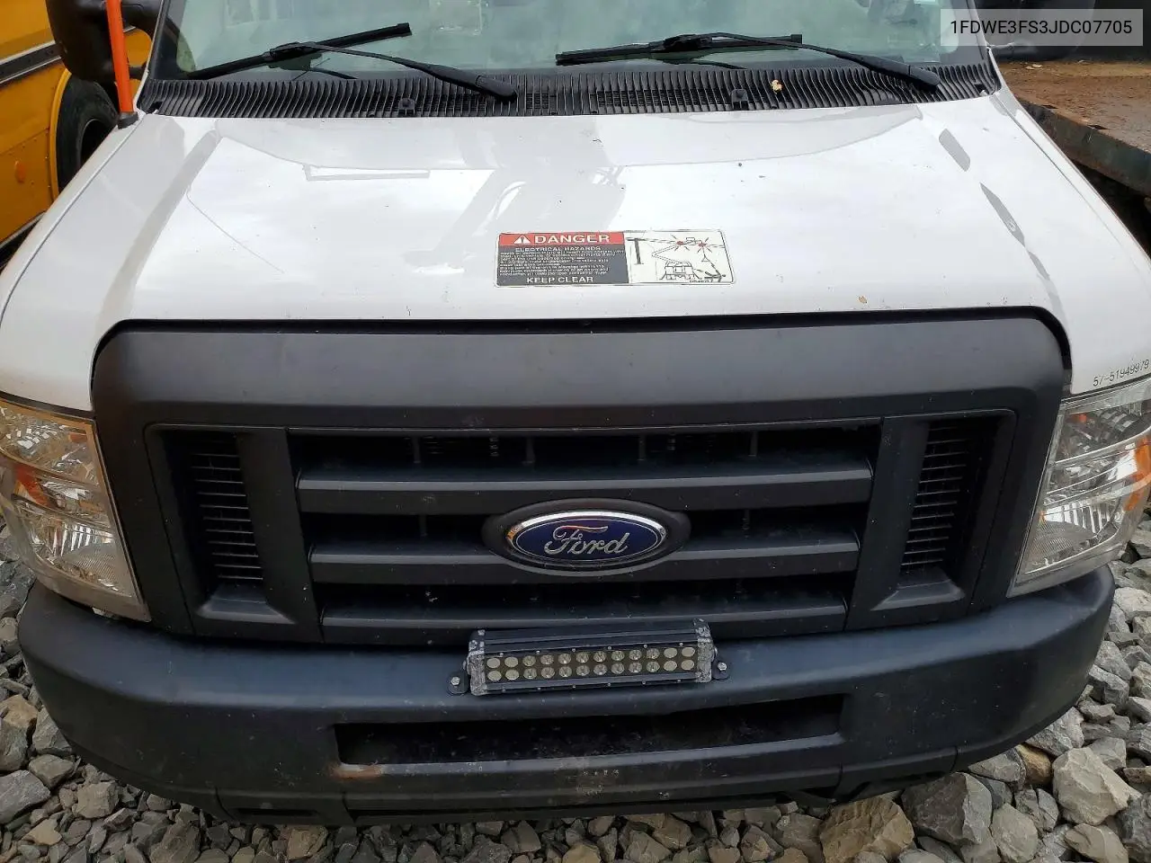 2018 Ford Econoline E350 Super Duty Cutaway Van VIN: 1FDWE3FS3JDC07705 Lot: 61138476