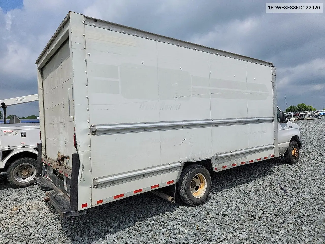 2019 Ford E350 Box Truck VIN: 1FDWE3FS3KDC22920 Lot: 58624836