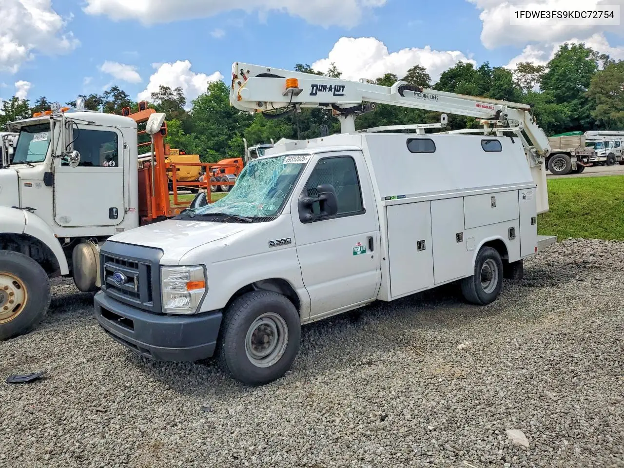 2019 Ford E350 Bucket Truck VIN: 1FDWE3FS9KDC72754 Lot: 59352026