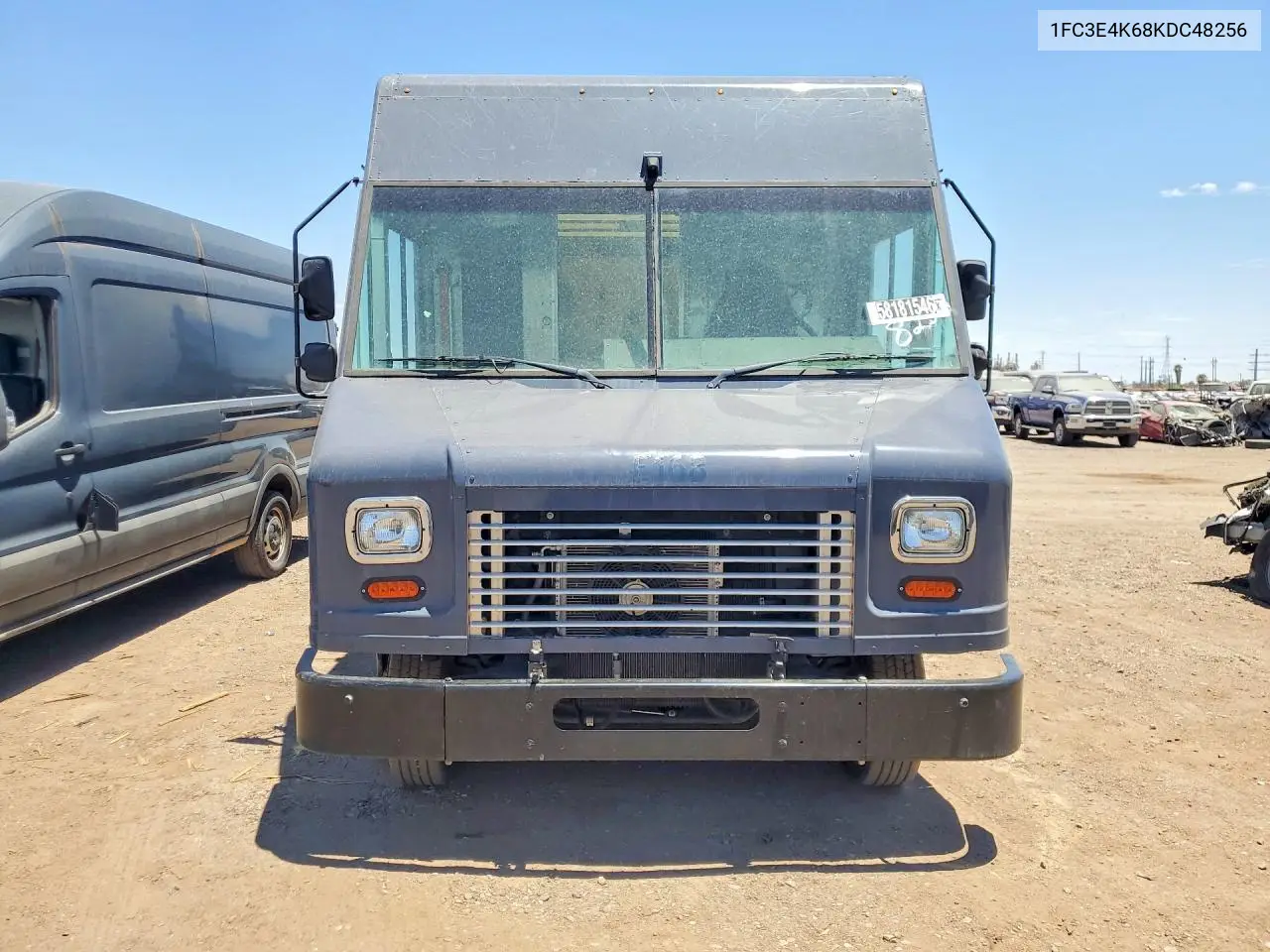 2019 Ford E-450 Step Van VIN: 1FC3E4K68KDC48256 Lot: 61772806