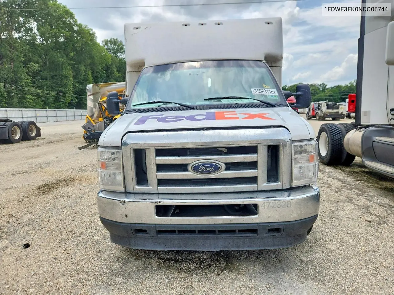 2022 Ford E350 Delivery Truck VIN: 1FDWE3FK0NDC06744 Lot: 55583116
