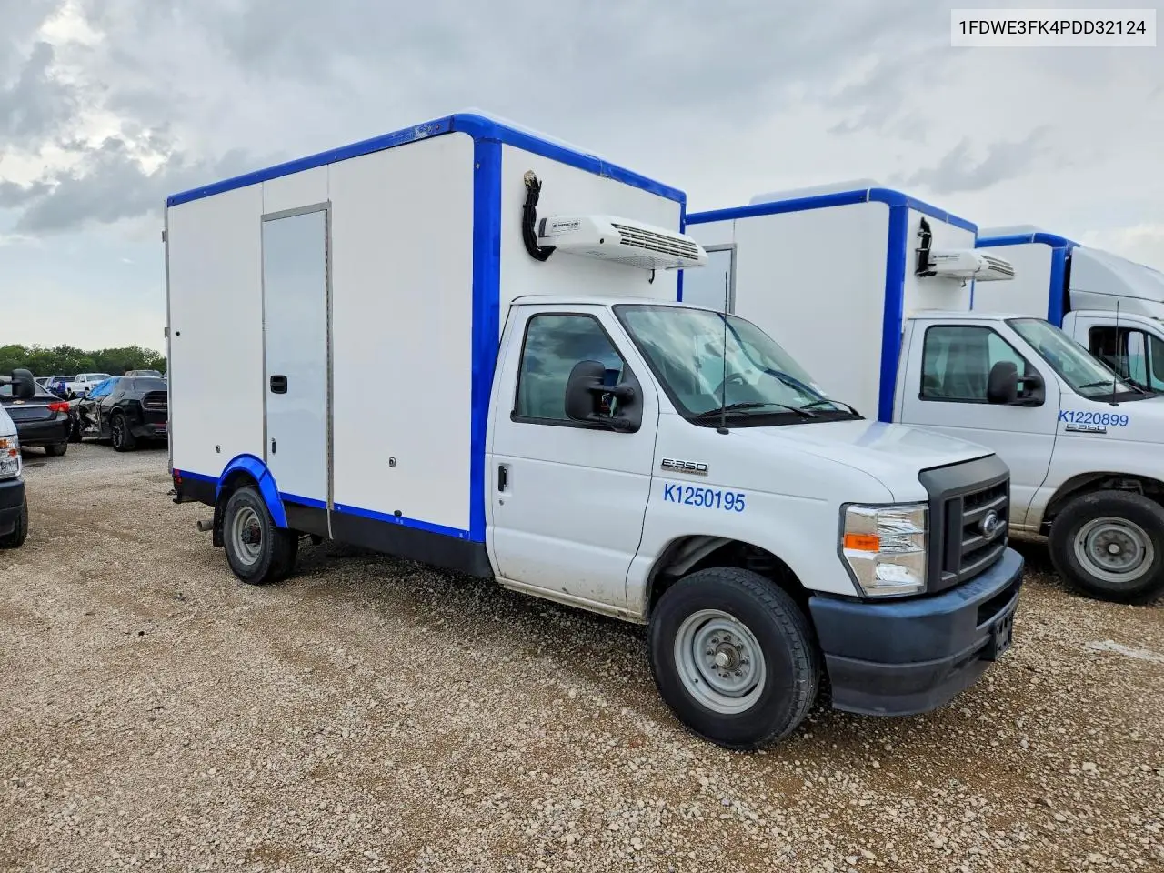 2023 Ford E350 Refrigerated Box Truck VIN: 1FDWE3FK4PDD32124 Lot: 60672086