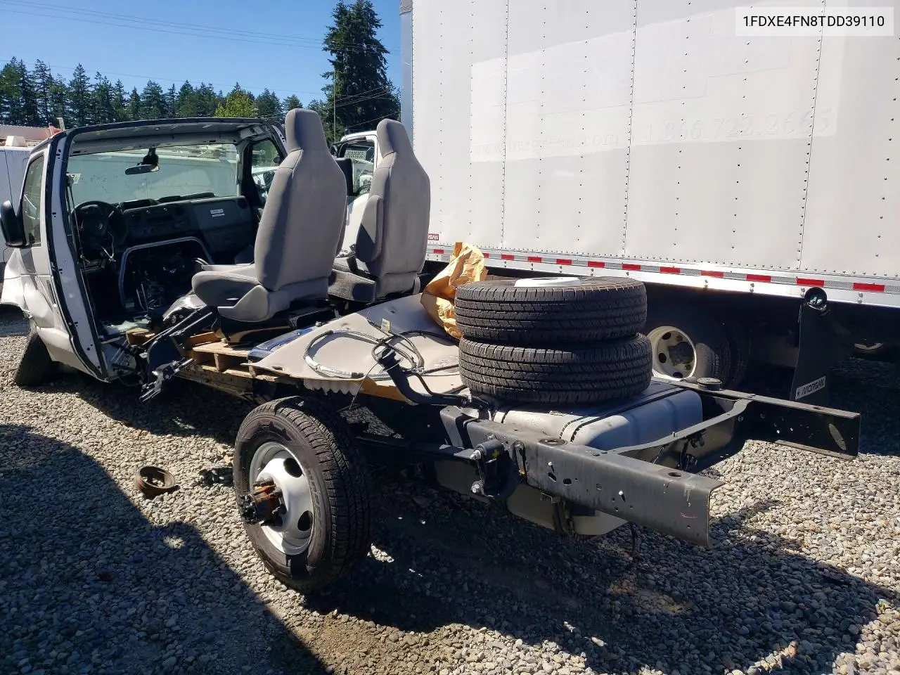 2026 Ford Econoline E450 Super Duty Cutaway Van VIN: 1FDXE4FN8TDD39110 Lot: 59731446