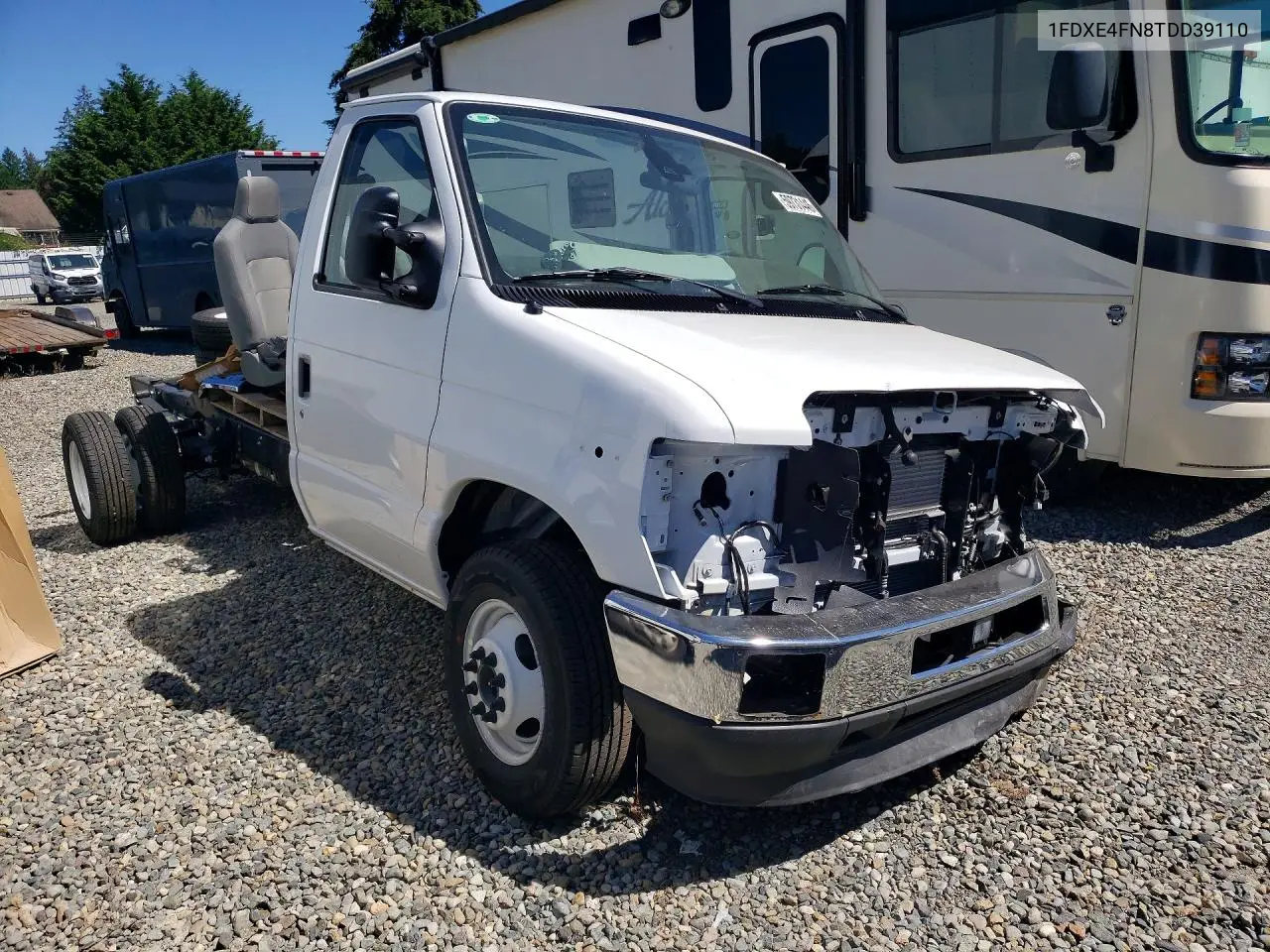 2026 Ford Econoline E450 Super Duty Cutaway Van VIN: 1FDXE4FN8TDD39110 Lot: 59731446