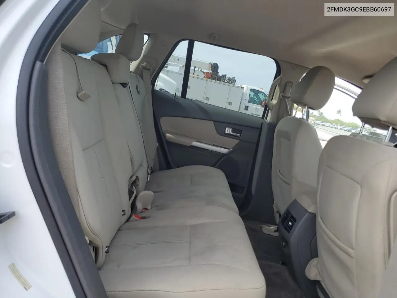 2FMDK3GC9EBB60697 2014 Ford Edge Se