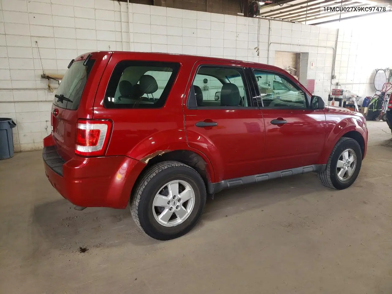 1FMCU027X9KC97478 2009 Ford Escape Xls