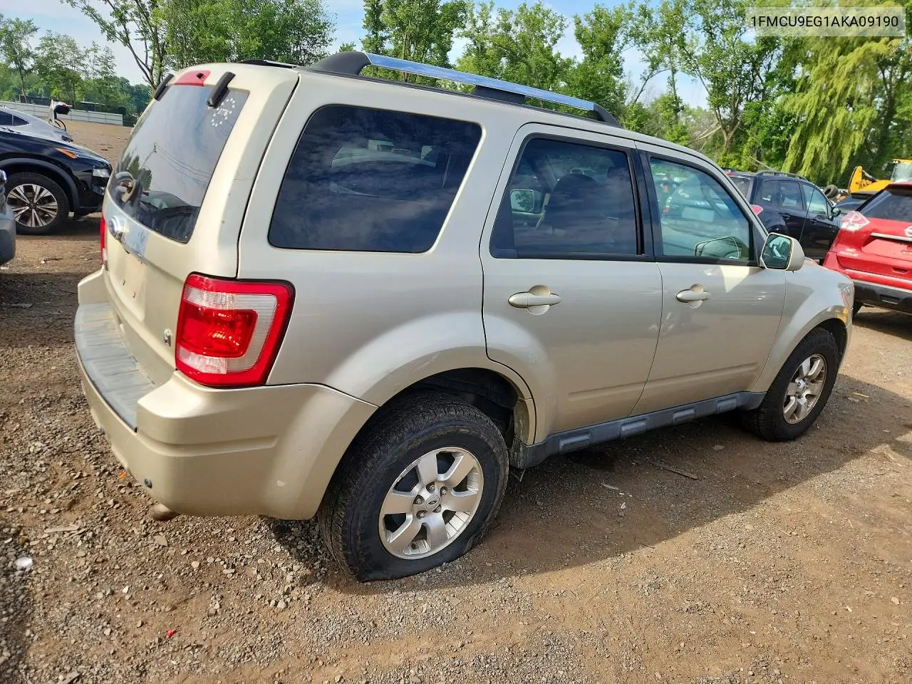 2010 Ford Escape Limited VIN: 1FMCU9EG1AKA09190 Lot: 61504036